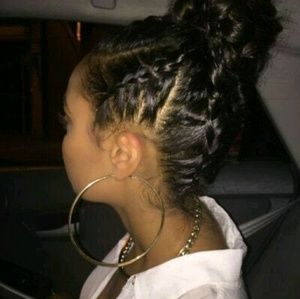 Meet your Posher, Maya